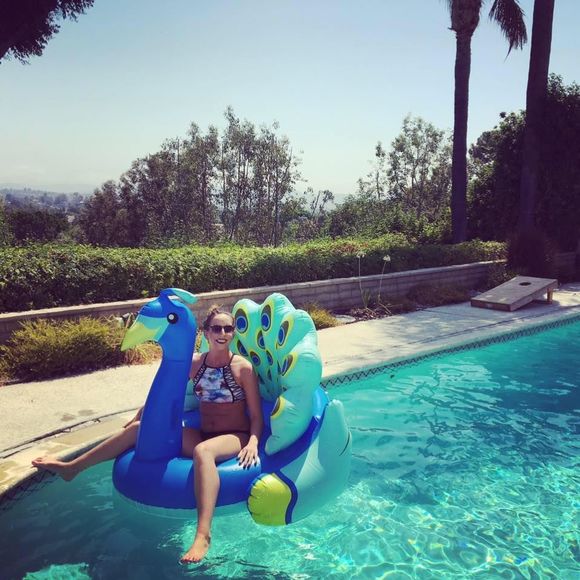 Meet your Posher, Sara - Picture 1 of 1